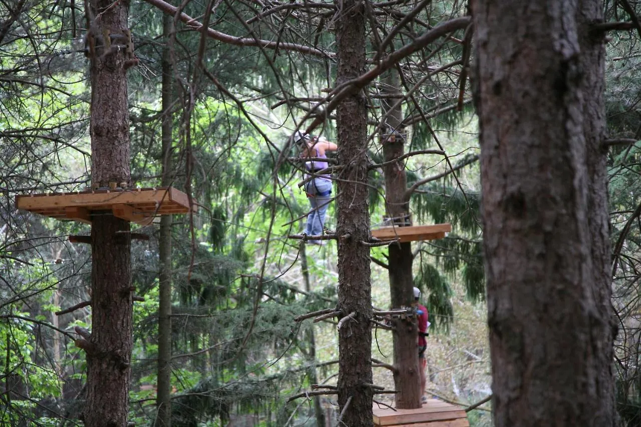 Tree Camping Madonie Hotel Petralia Soprana Italy